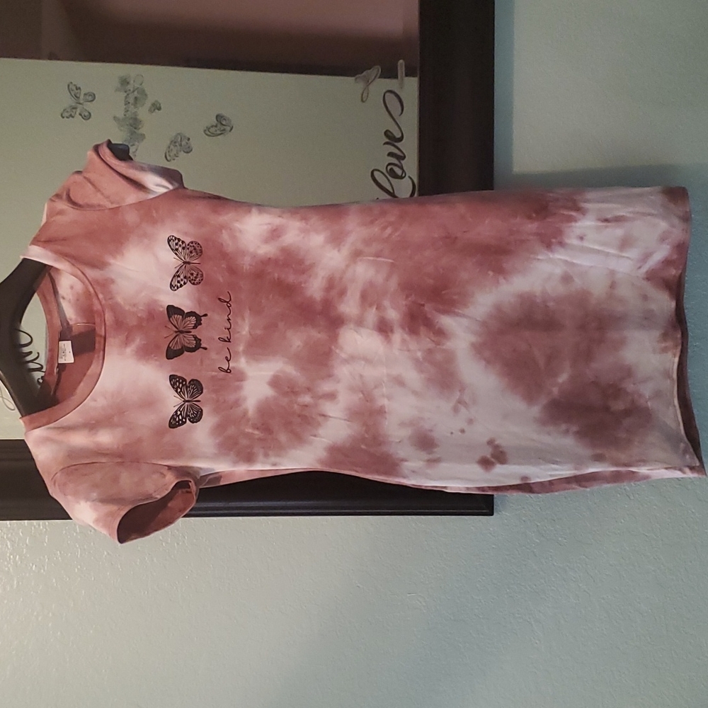 Pink tie-dye casual dress by Kiyomi